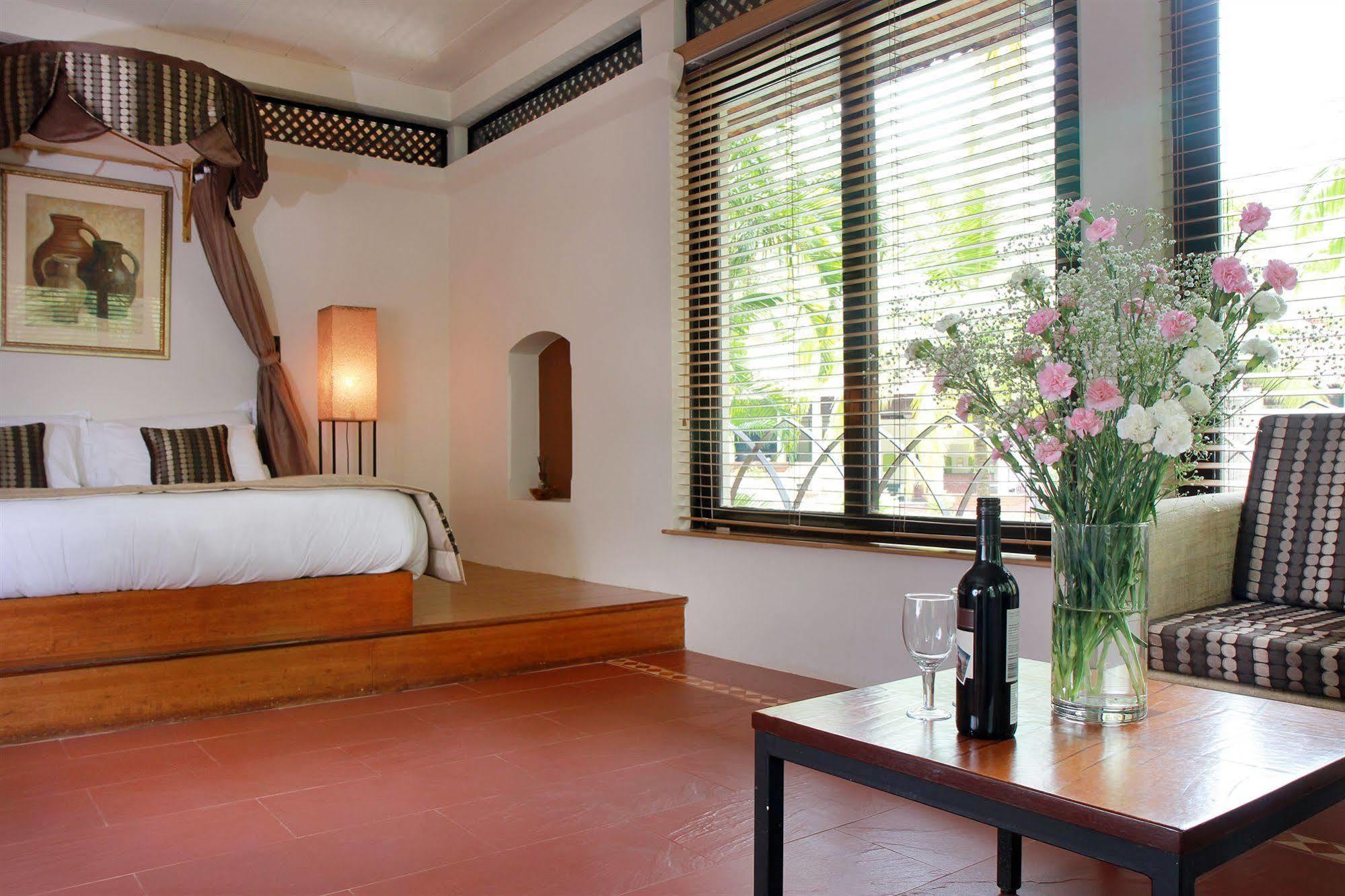 Coconut Creek Resort - Dabolim Airport Mormugao Exteriör bild